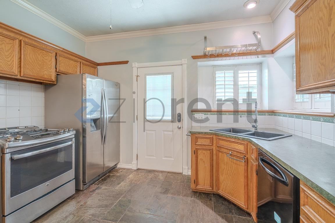 7934 Round Rock Dr - Photo 6 of 28