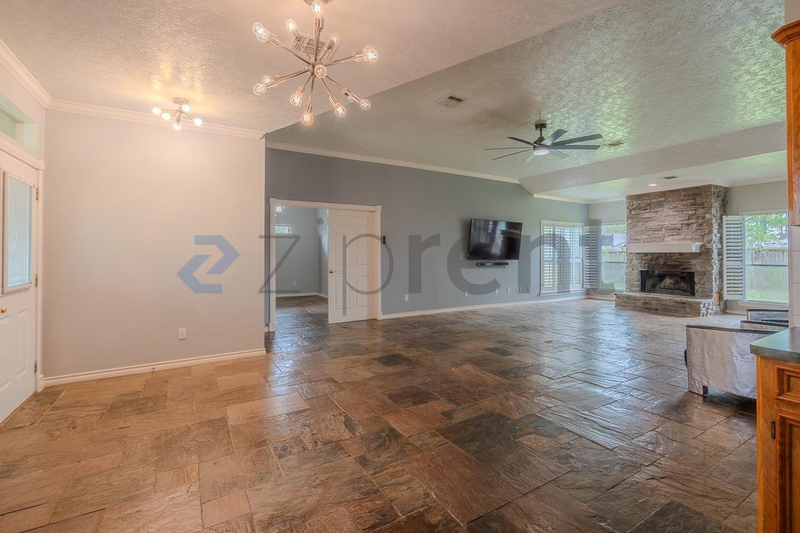 7934 Round Rock Dr - Photo 7 of 28