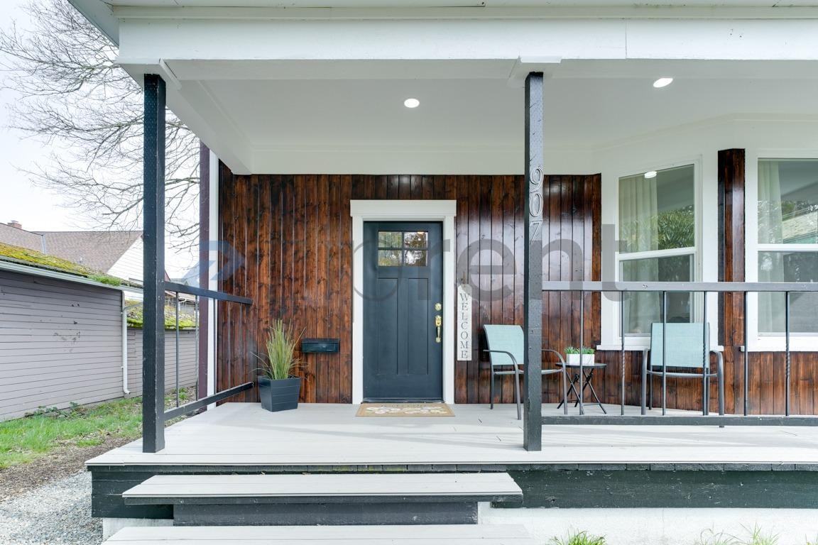 907 S Ainsworth Ave #A - Photo 4 of 26