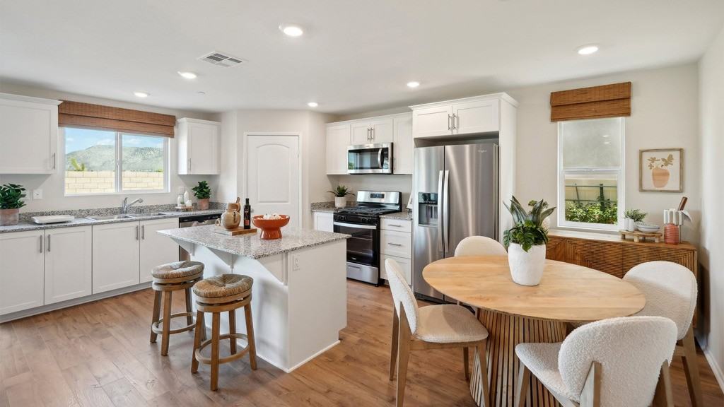 14001 Carina St - Photo 6 of 24