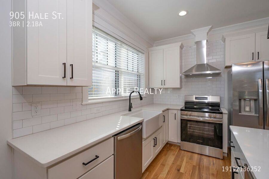 905 Hale St - Photo 5 of 19