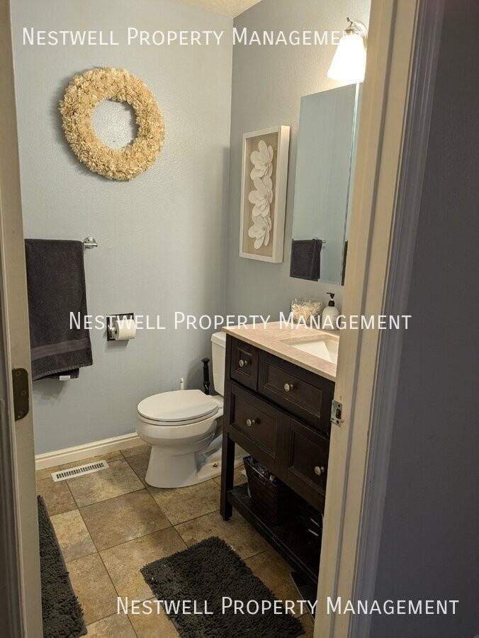 1715 Cherokee Dr - Photo 4 of 8