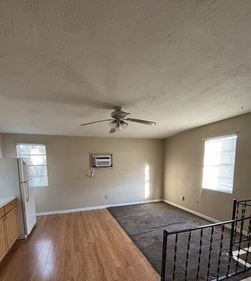 119 N Orange Ave #3 - Photo 4 of 15