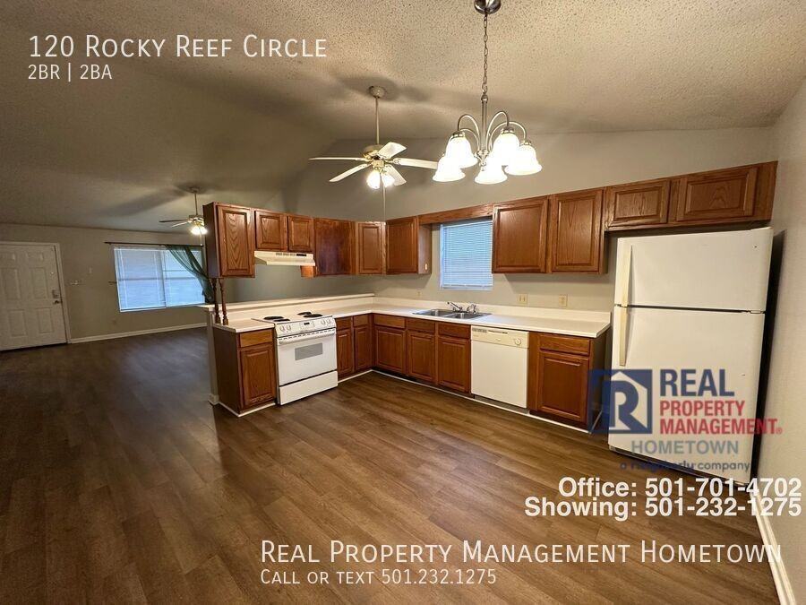 120 Rockyreef Cir - Photo 4 of 12