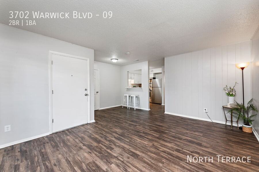 3702 Warwick Blvd #09 - Photo 6 of 15