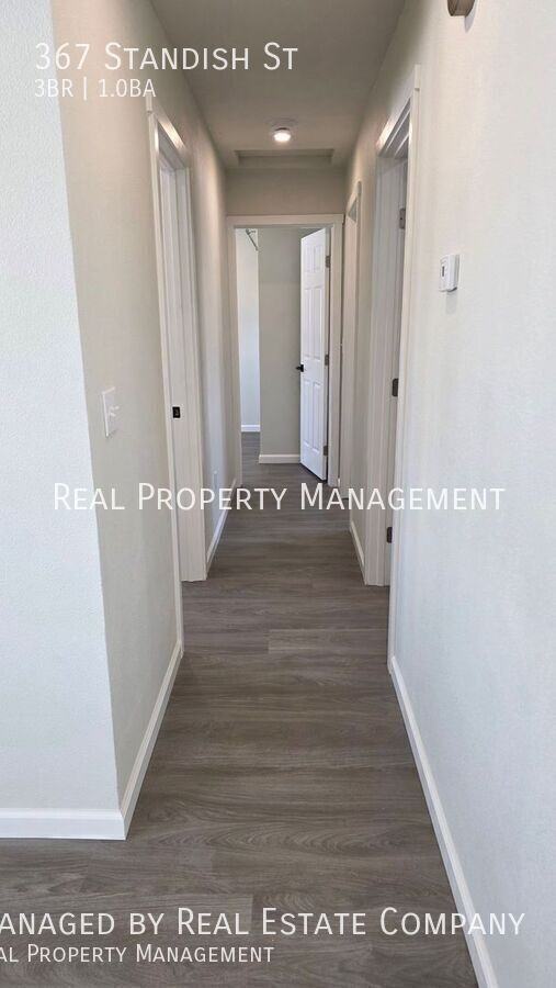 367 Standish St - Photo 6 of 17