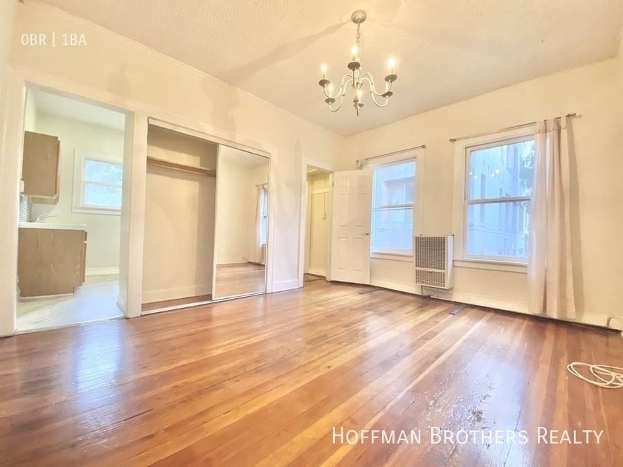 532 S Coronado St #108 - Photo 6 of 10