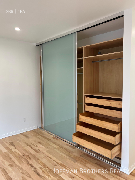 1119 S Cochran Ave #2 - Photo 7 of 16