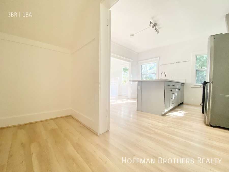 402 N Avenue 54 - Photo 6 of 16