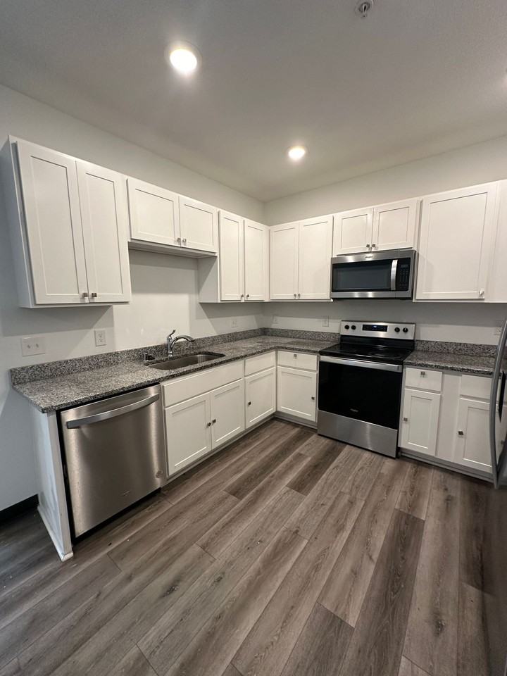 The Eastview - Photo 2 of 12