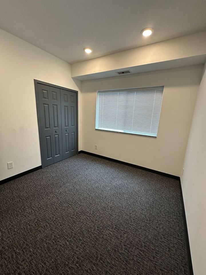 The Eastview - Photo 5 of 12