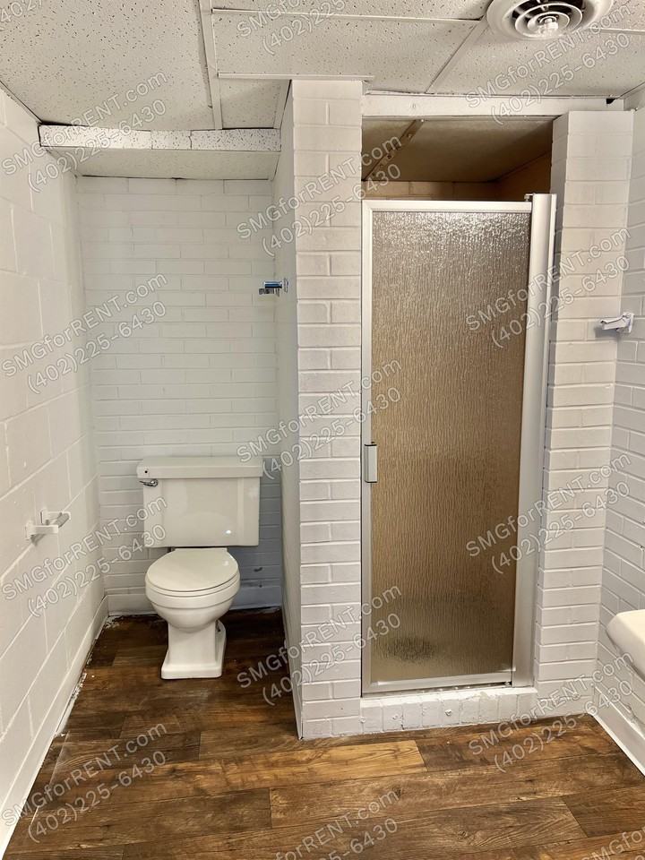 714 Mynster St - Photo 2 of 8