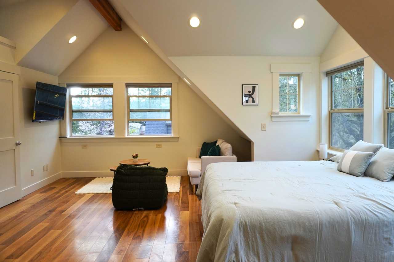 17822 5th Ave Ne Unit B #NA - Photo 6 of 14