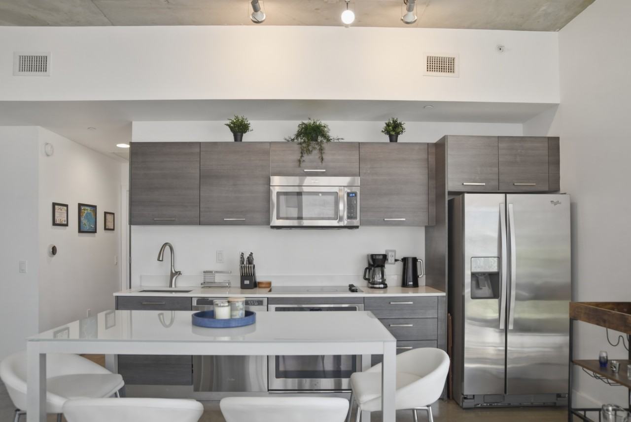 151 Se 1st St #NA - Photo 5 of 41