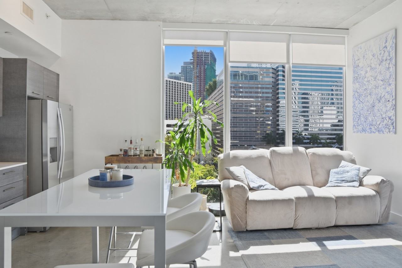 151 Se 1st St #NA - Photo 3 of 41