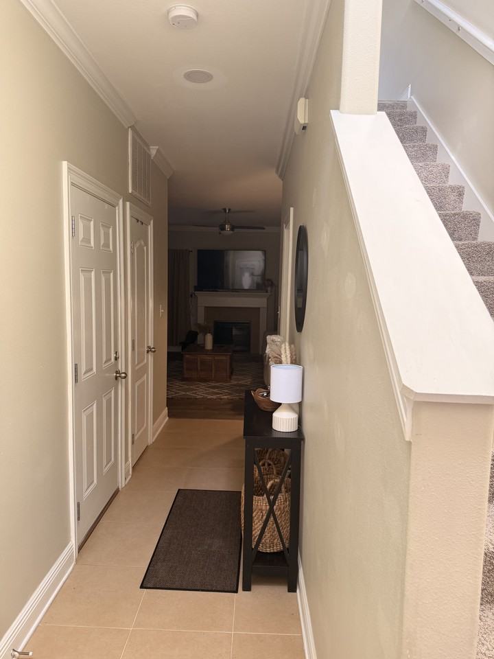 Riverbend Dr #3458 - Photo 7 of 9