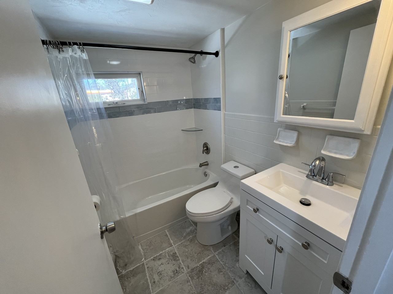 48 Wesleyan St #48 - Photo 5 of 12