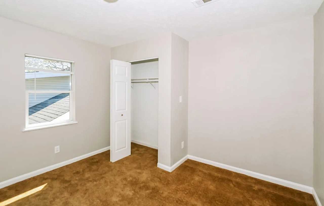 803 W Willcox Ave #NA - Photo 5 of 9