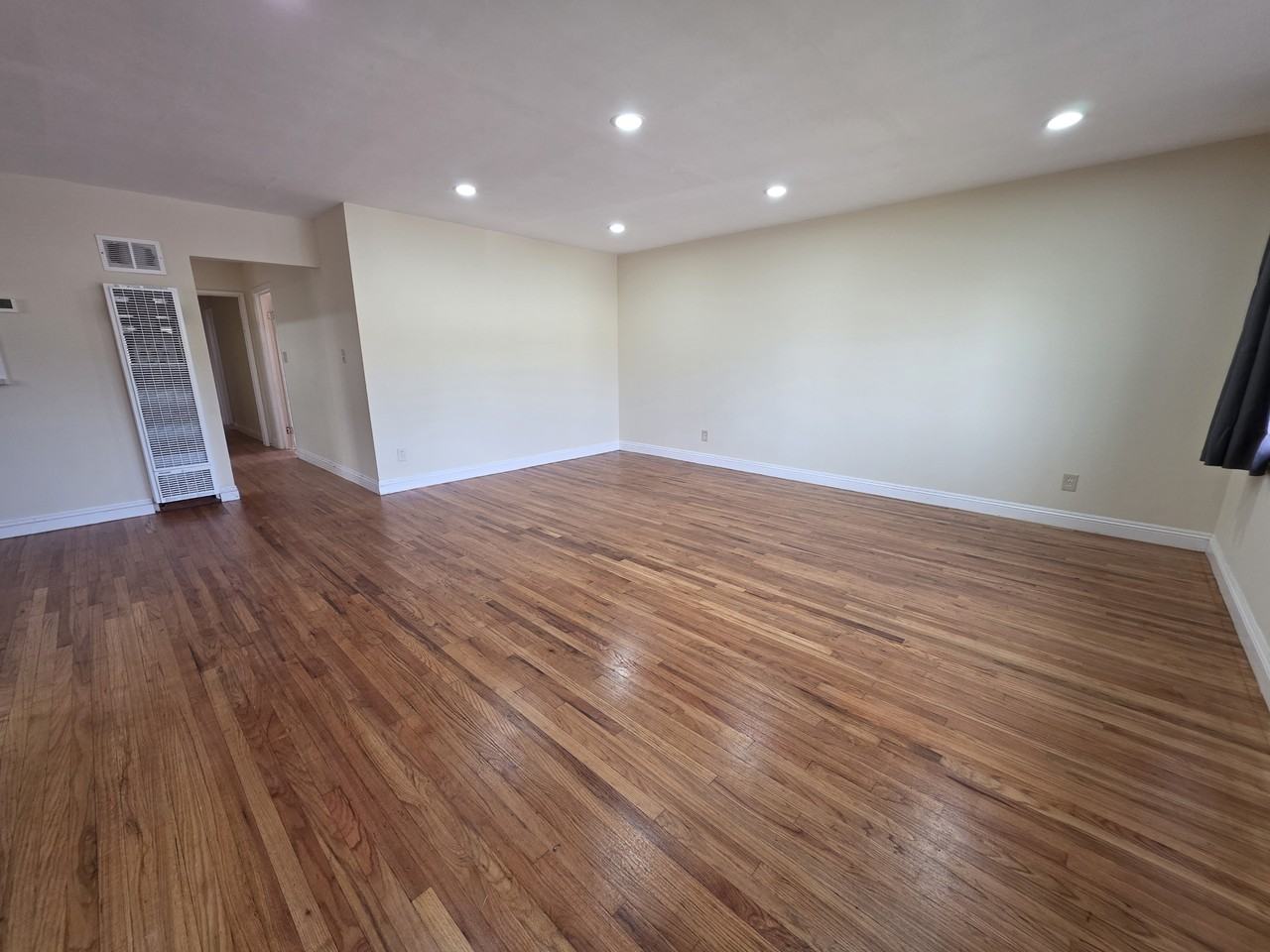 5457 Dorothy Dr #NA - Photo 6 of 23