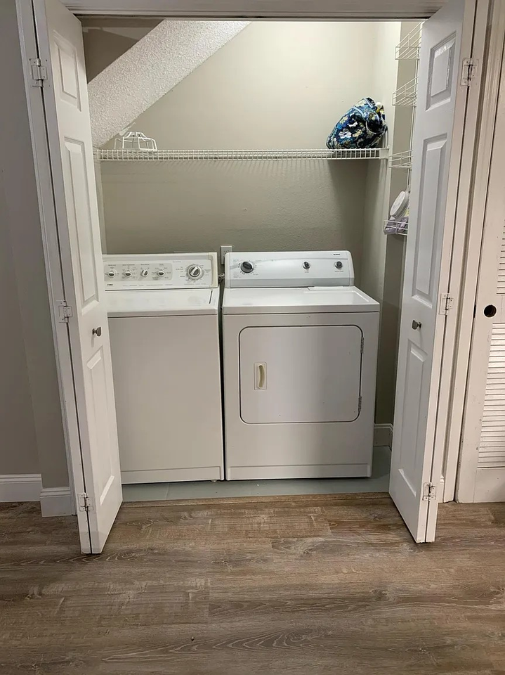 3615 Cagney Dr - Photo 6 of 21