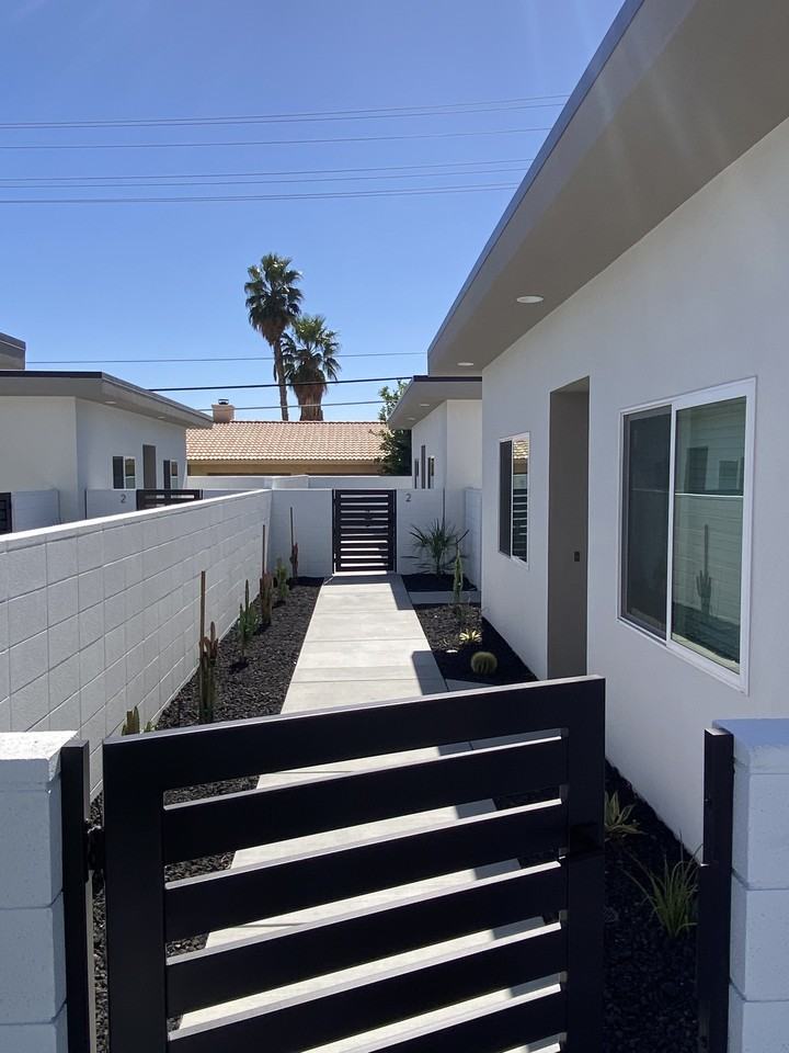 3123 E San Juan Rd #1 - Photo 3 of 31