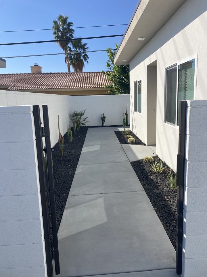 3123 E San Juan Rd #1 - Photo 5 of 31