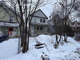 featured image of 2712 W 3rd St