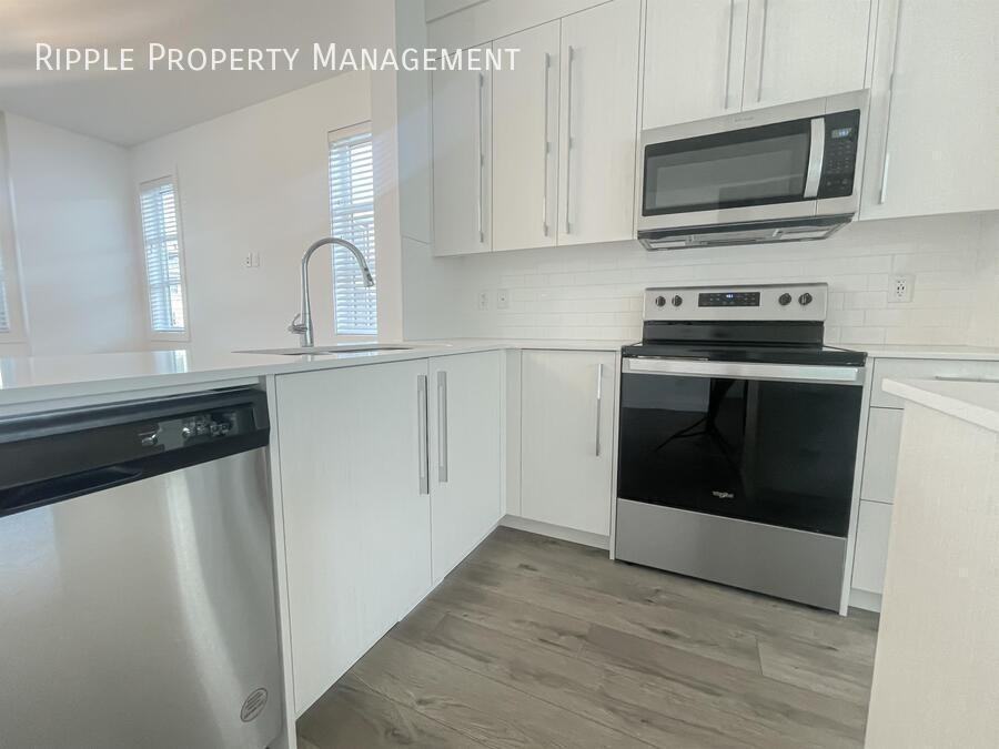 50 Cornerstone Pass Ne #606 - Photo 4 of 37