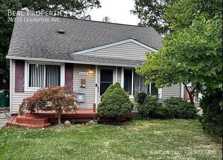 24235 Lexington Ave - Photo 1 of 1