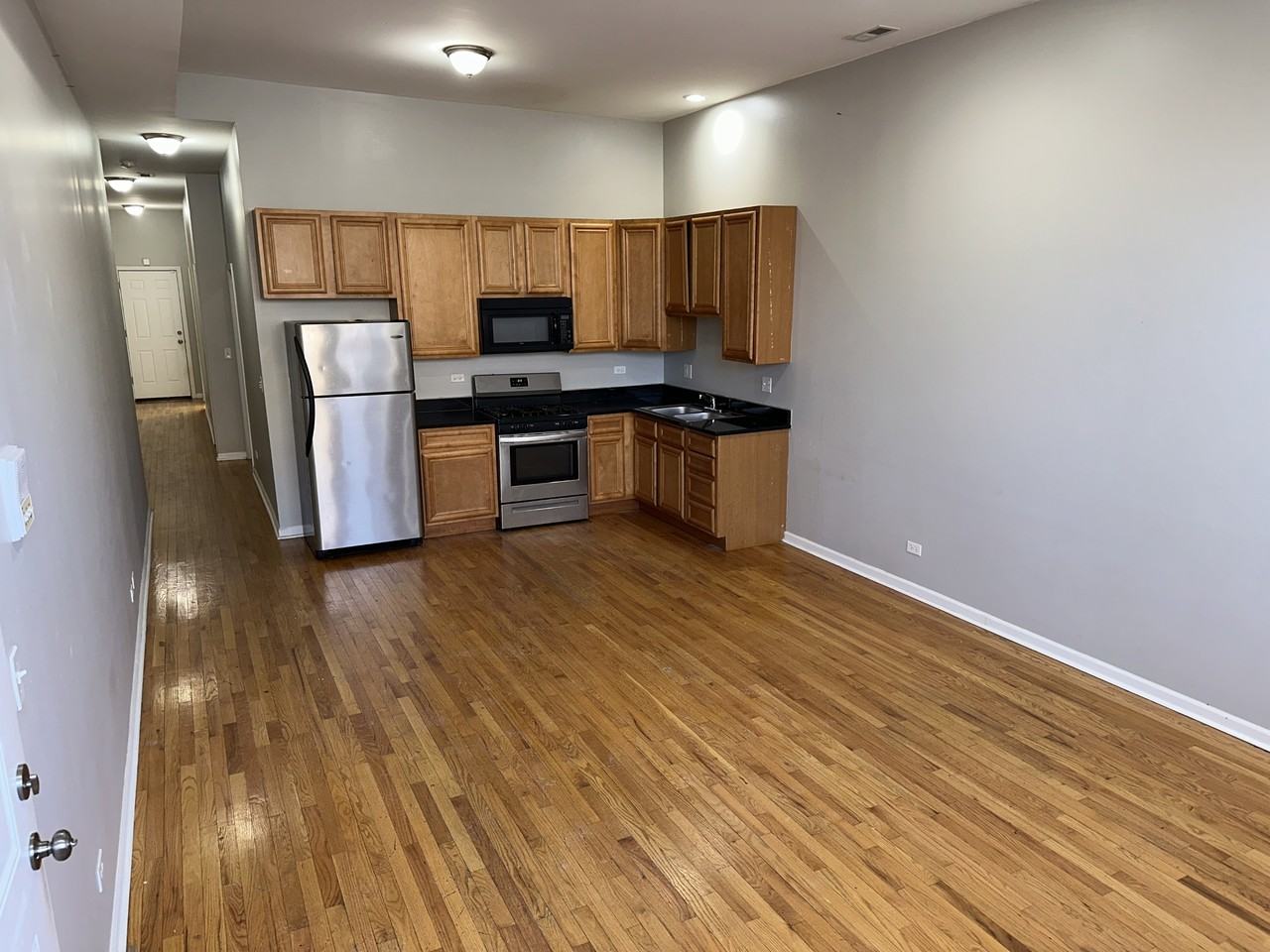 2438 N Laramie Ave ## 1n - Photo 6 of 12