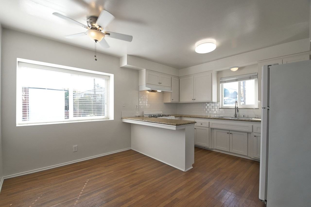 t2603 - Photo 4 of 23