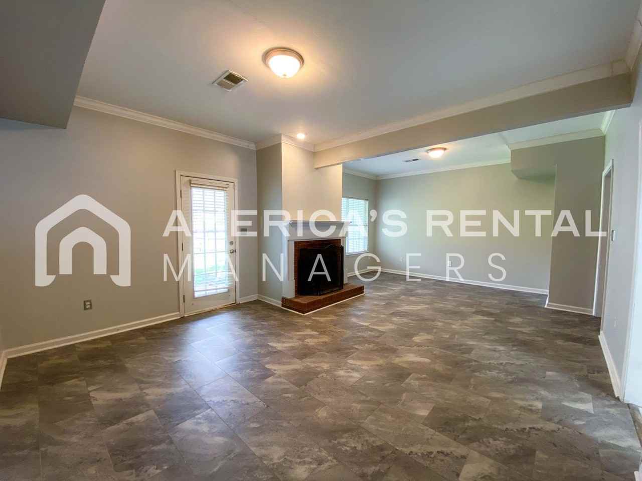 446 Cambrian Ridge Trl - Photo 6 of 28