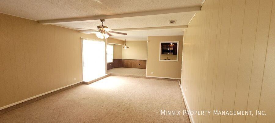 4620 Itasca St - Photo 7 of 25