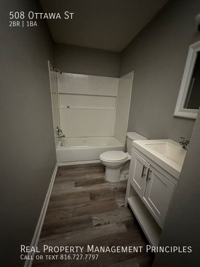 508 Ottawa St - Photo 4 of 8