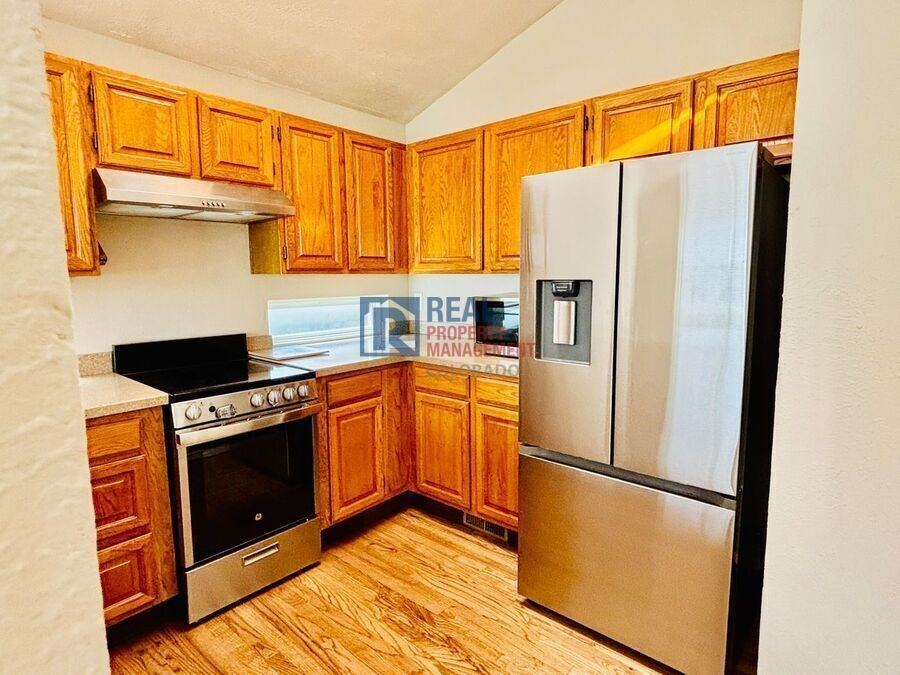 10430 W 83rd Ave - Photo 3 of 15