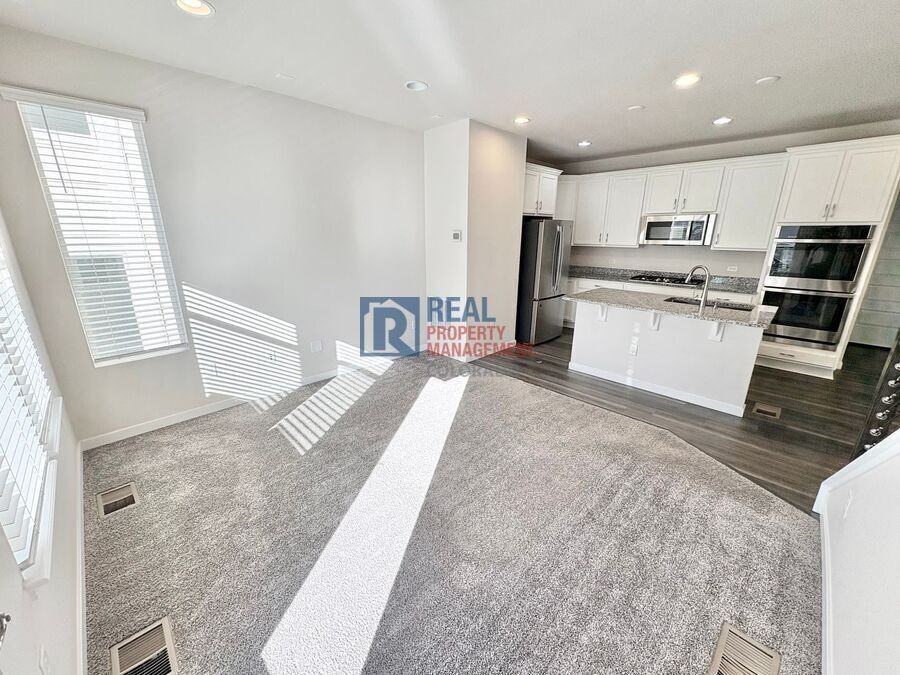 21005 E Quincy Dr - Photo 5 of 19