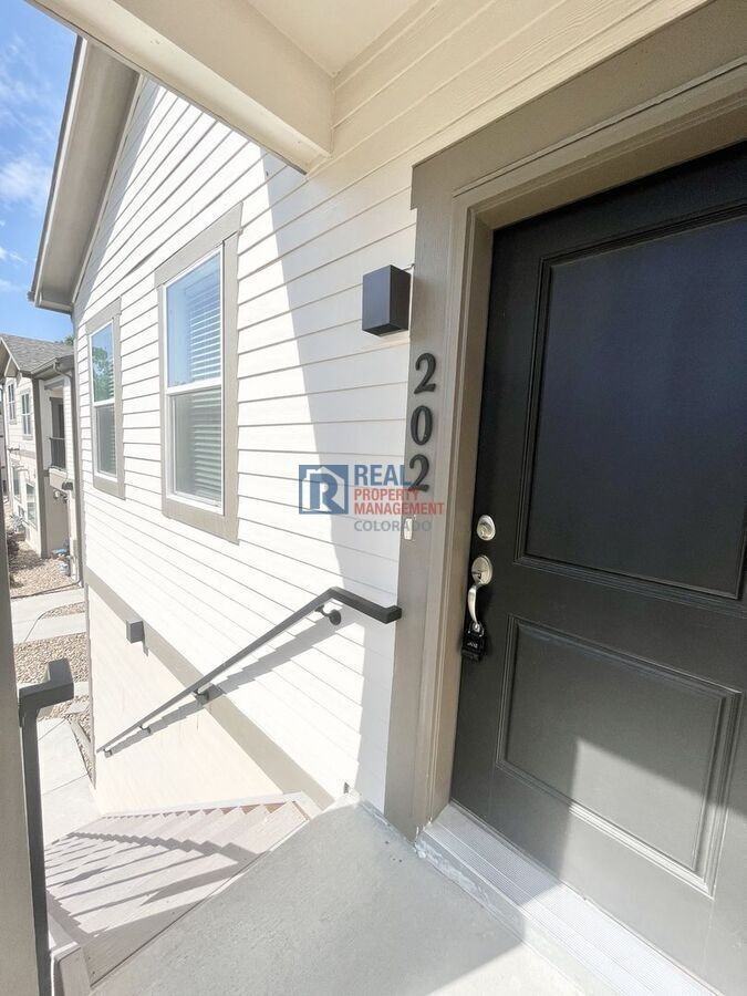 4500 Copeland Cir #202 - Photo 3 of 27