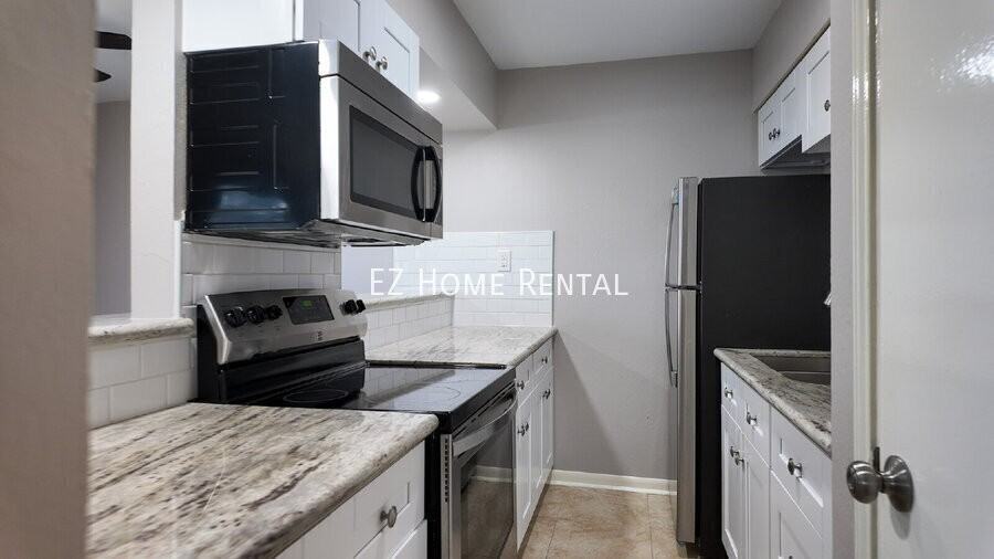 2102 5th Ave N - Photo 5 of 14