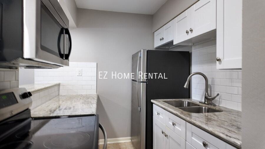 2102 5th Ave N - Photo 7 of 14