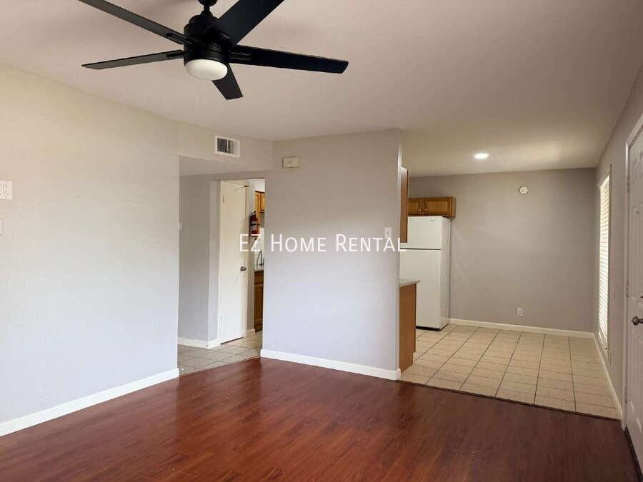 2102 5th Ave N - Photo 3 of 17