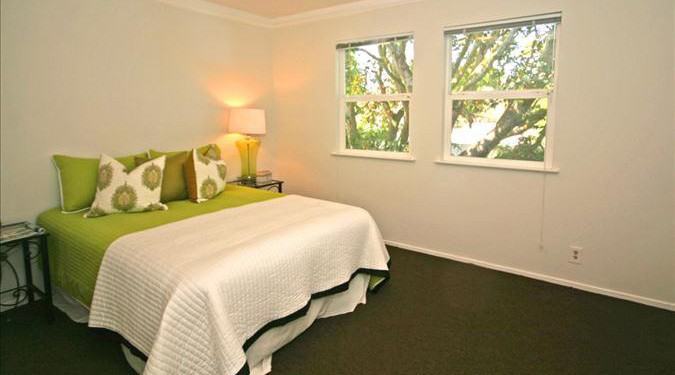 2210 Curtis St #B - Photo 4 of 7