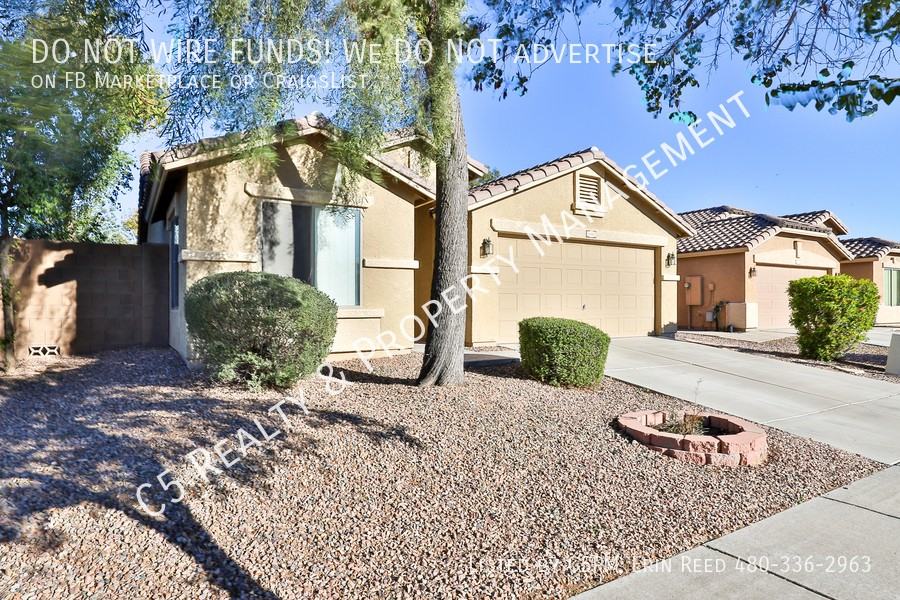 16886 W Portland St - Photo 3 of 27