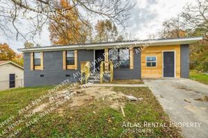 featured image of 1436 Carousel Rd