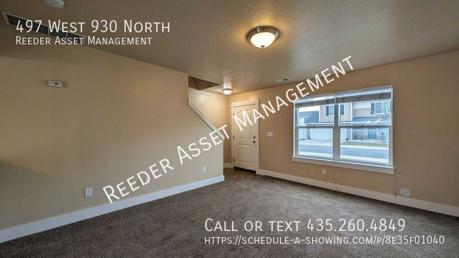 497 W 930 N - Photo 3 of 26