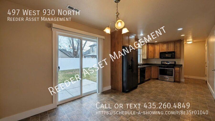 497 W 930 N - Photo 5 of 26