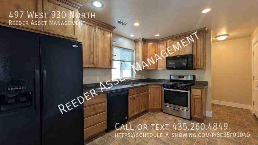 497 W 930 N - Photo 6 of 26