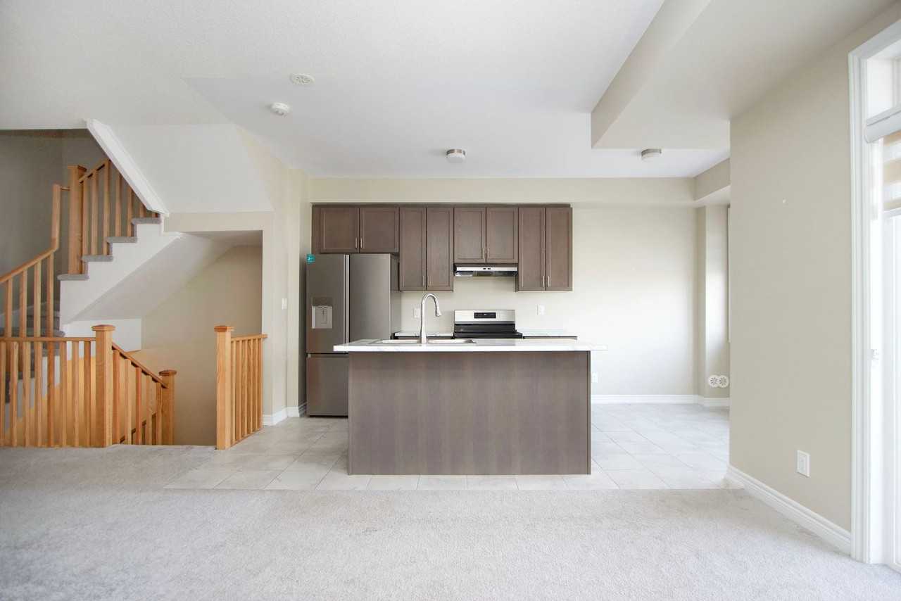 1104 Lockie Dr - Photo 7 of 25