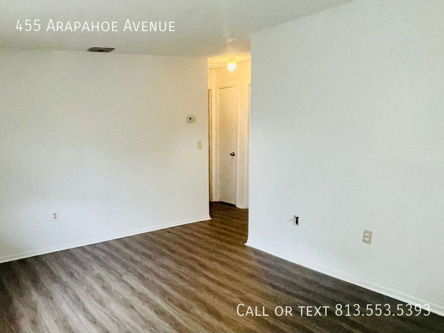 455 Arapahoe Ave - Photo 5 of 9