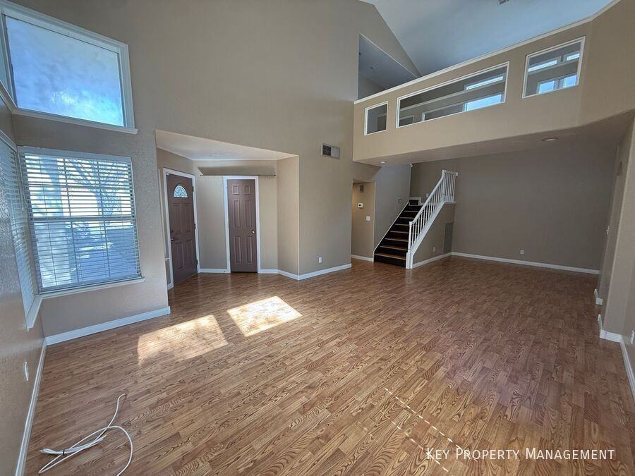 1520 Imperial Cup Dr - Photo 4 of 37