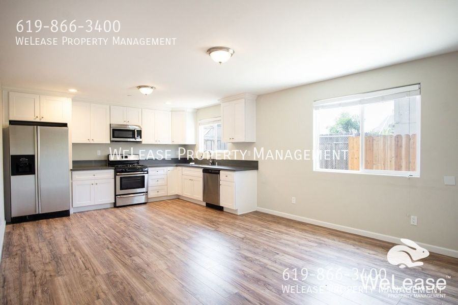 5028 70th St - Photo 2 of 22